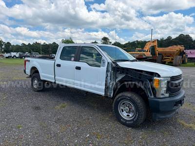 2017 Ford F-250 SD XL Crew Cab 4WD