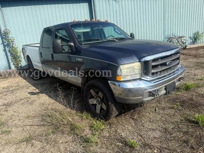 2004 Ford F-250 SD Lariat Crew Cab Long Bed 4WD
