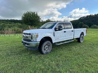2018 Ford F-250 SD XLT 4x4 Crew Cab Pickup-Inoperable
