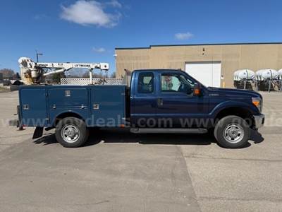 2015 Ford F-350 SD XL SuperCab Truck