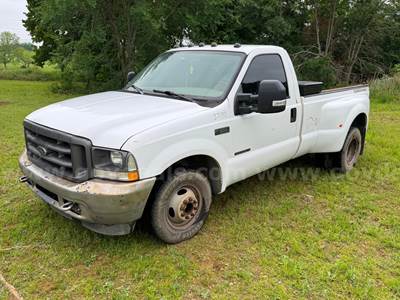 2002 Ford F-350 SD XL 2WD DRW 7.3L Powerstroke