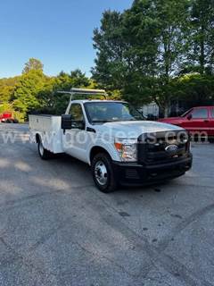 2011 Ford F-350 SD XL DRW 2WD