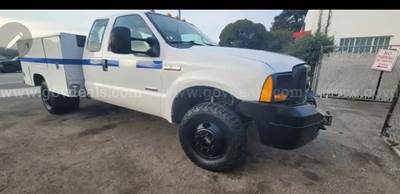 2005 Ford F-350 SD
