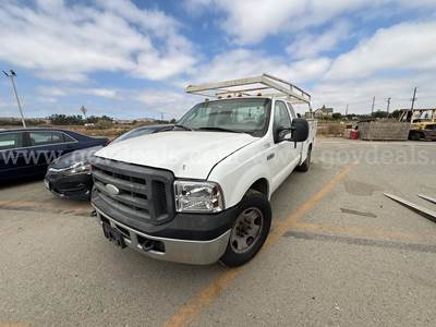 2005 Ford F 350 SD Extended Cab Pickup