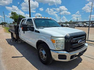 2015 Ford F-350 SD XL Crew Cab Long Bed DRW 2WD