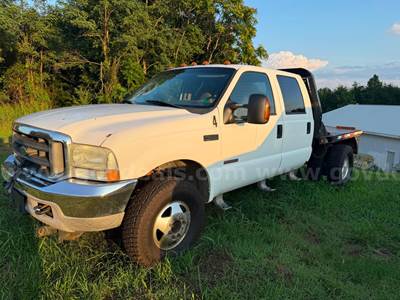 2003 Ford F-350 SD Lariat Crew Cab 4WD DRW
