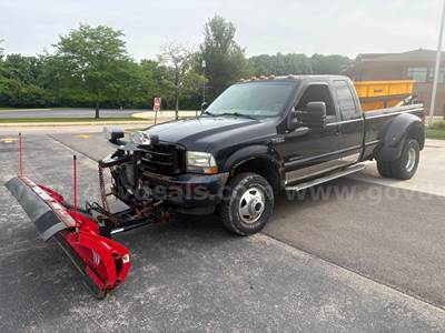 2002 Ford F-350 SD Lariat SuperCab Long Bed 4WD DRW