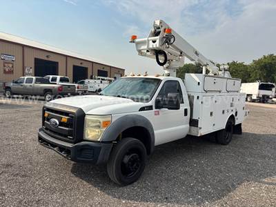 2011 Ford F-450 SD Regular Cab DRW 2WD Bucket Truck