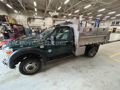 3 Lots: 2012 Ford F-450 SD Snow Plow Trucks