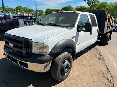 2006 Ford F 450 XL SD Crew Cab Stake Side Dually