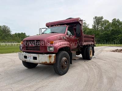 2000 GMC C6500 4x2 S/A Dump Truck