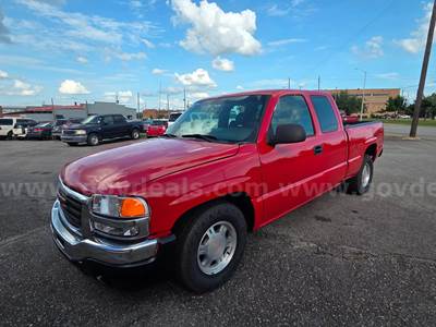 2004 GMC Sierra 1500 Ext. Cab Short Bed 2WD