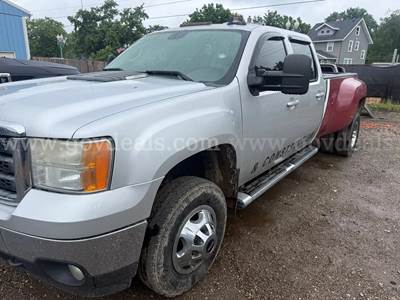 2011 GMC Sierra 3500HD SLT Crew Cab 4WD