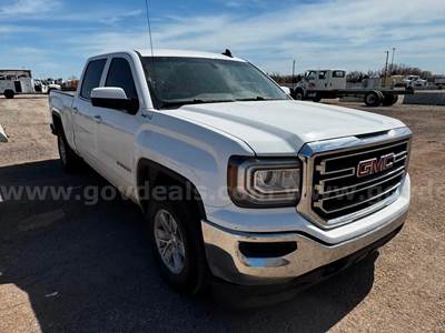 2018 GMC Sierra 1500 SLE Crew Cab Short Box 4WD