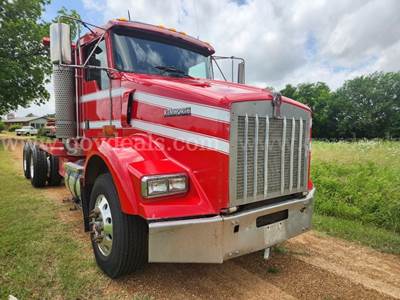 2002 Kenworth T800 **CUMMINS N14 CELECT PLUS RED TOP**