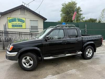 2000 Nissan Frontier SE Crew Cab 4WD