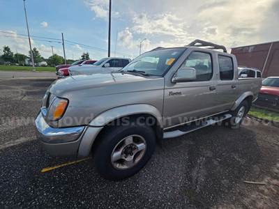 2000 Nissan Frontier XE Crew Cab 2WD