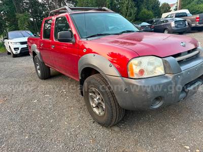 2001 Nissan Frontier XE Crew Cab 4WD