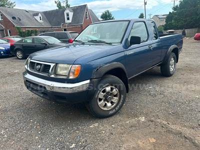 2000 Nissan Frontier XE-V6 King Cab 4WD