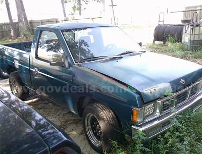 1997 Nissan Pickup Reg. Cab 2WD