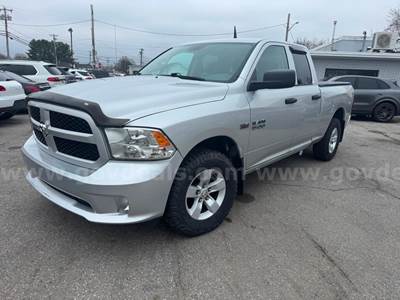 2017 RAM 1500 HEMI 4x4