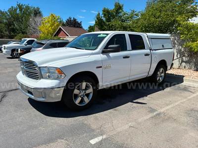 2015 RAM 1500 RUNS AND DRIVES - SHIPPING AVAILABLE