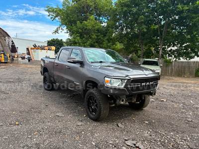 2020 RAM 1500 Big Horn Crew Cab LWB 4WD