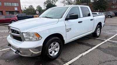 2023 RAM 1500 Classic Crew Cab 4WD