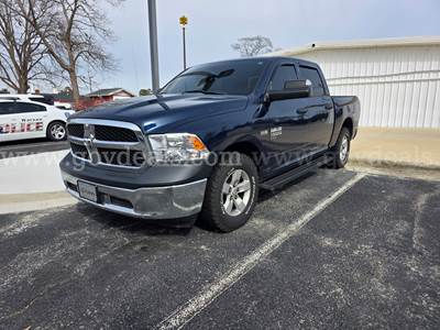 2022 RAM 1500 Classic Crew Cab SWB Truck