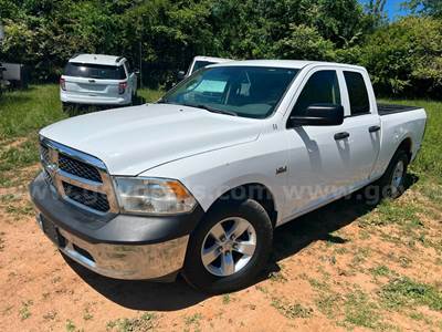 2014 RAM 1500 ST Crew Cab Pickup