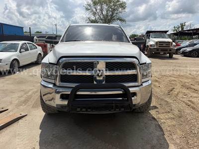 2014 RAM 2500 ST Crew Cab SWB 4WD