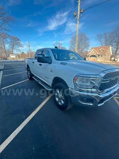 2024 RAM 2500 Big Horn Crew Cab 4x4 – 6.7L Cummins Diesel (Texas Truck!)