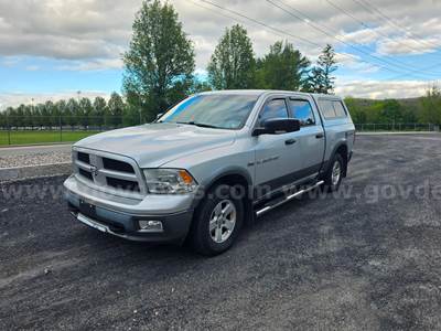 2011 RAM 1500 Outdoorsman 4WD CREW CAB 4DR 5.7L V8 w 116K Miles!!  Current Inspection till 7/26!!