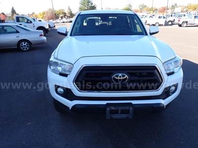 2020 Toyota Tacoma SR5 Crew Cab Truck