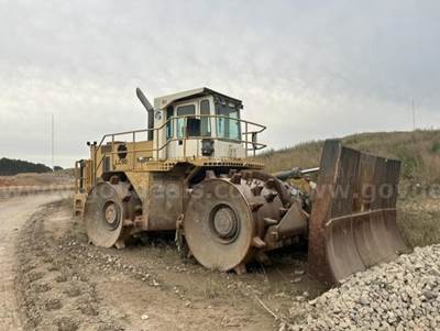 3 Lots: Caterpillar & Wegner Compactors