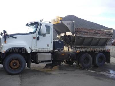 2006 International Paystar 5500i Plow / Spreader Truck
