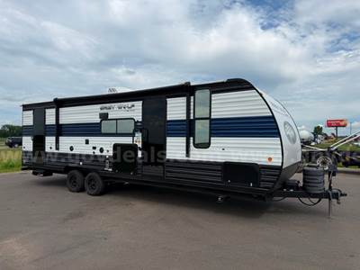 2024 FOREST RIVER CHEROKEE GREY WOLF LIMITED 26DBH