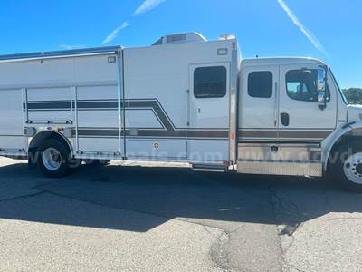 2006 Freightliner M2 Bomb Unit