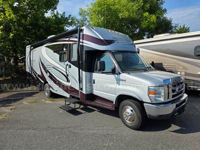 2009 Jayco Melbourne 26A  Class C Motorhome only 11k miles