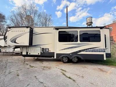 2018 Keystone Montana 305RL High Country