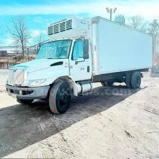 2009 International 4000 Refrigerator Truck Series 4300 112XXX MILES