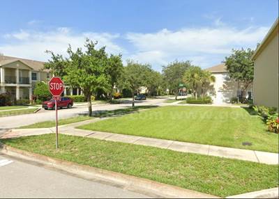 Residential Corner Lot in Port St. Lucie, FL