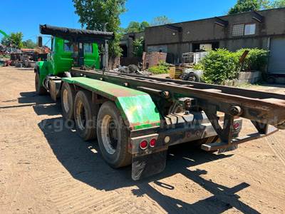 1994 Mack RD688S Tri/A Roll Off Truck