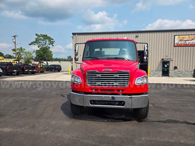 2024 Freightliner M2 Tandem-Axle Rollback