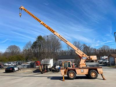 1992 Broderson RTR200-3A Rough Terrain Crane