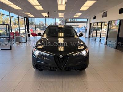 2018 Alfa Romeo Stelvio Sport