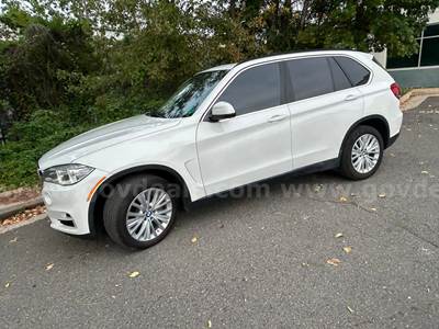 2015 BMW X5 AWD W/3rd row seats
