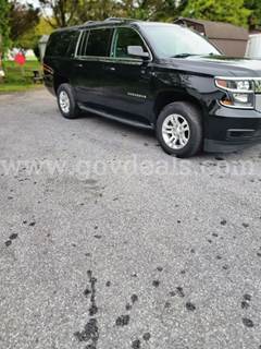 2017 Chevrolet Suburban 4x4 SUV