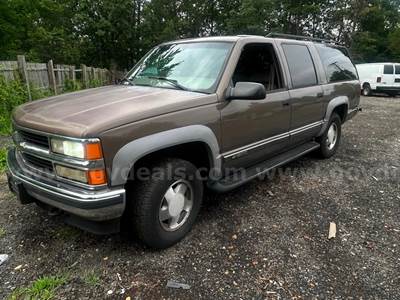 1998 Chevrolet Suburban 4WD