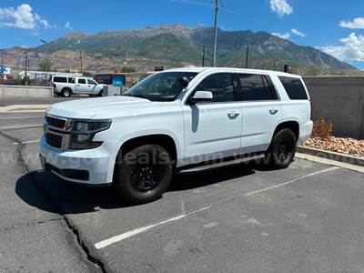 2019 CHEVROLET TAHOE RUNS AND DRIVES - SHIPPING AVAILABLE